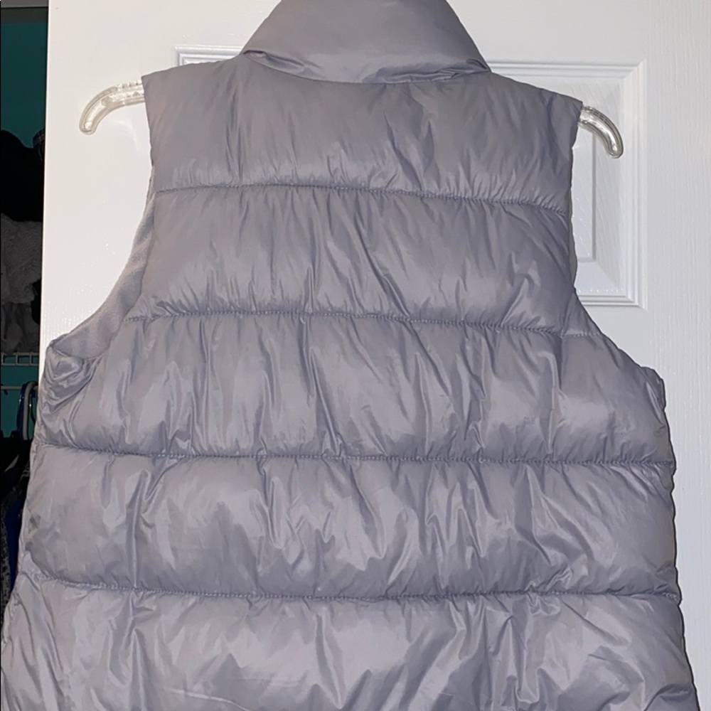 Puff Vest - Picture 5 of 5